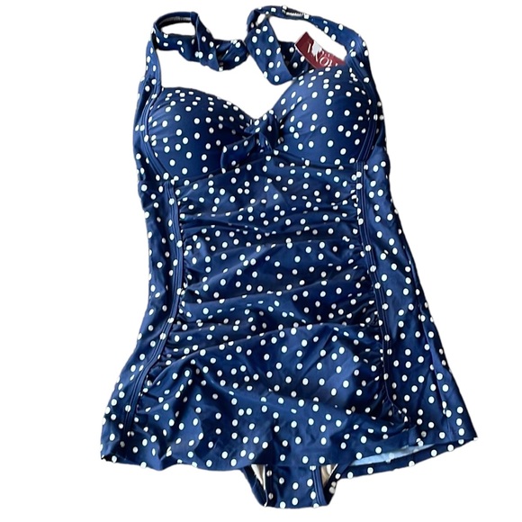 Merano - One Piece Swimsuit - Picture 6 of 6